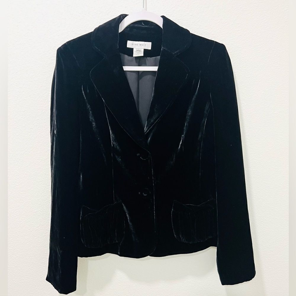NINE WEST BLACK VELOUR BLAZER SIZE 8